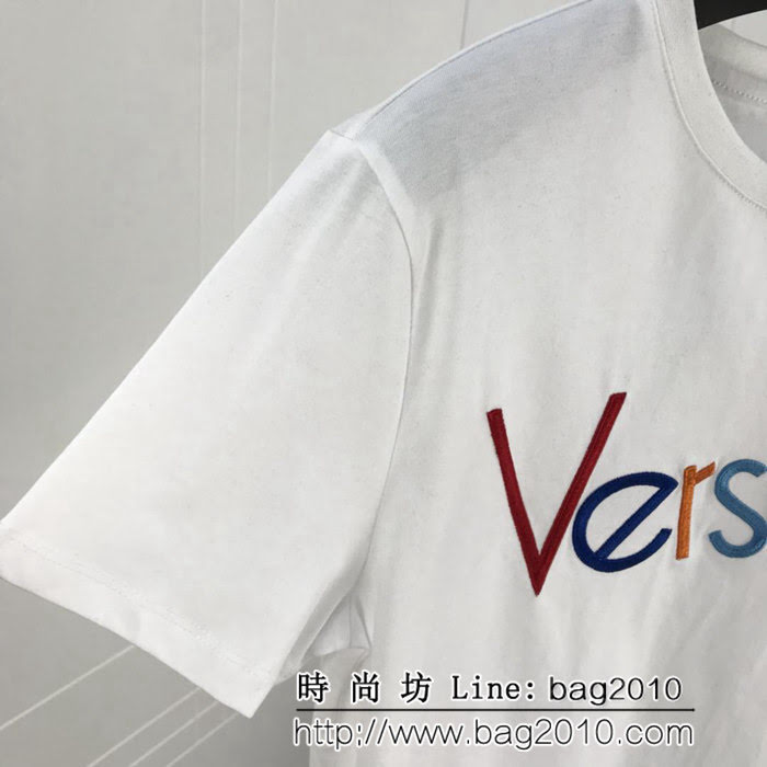 VERSACE範思哲 19ss早春新款 彩色Versace字母刺繡logo 精梳棉短袖 男女同款 ydi1678